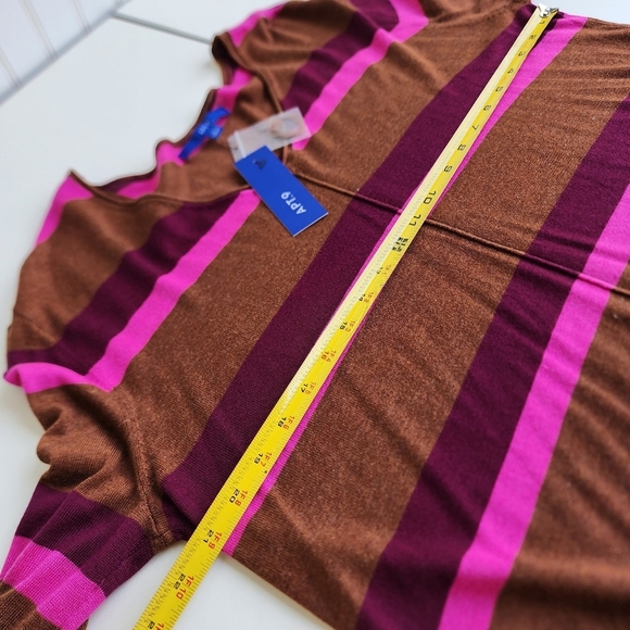 NWT APT 9 Women’s Knit V-Neck Pullover Brown Pink Striped Sweater Lighweight L - Picture 7 of 11
